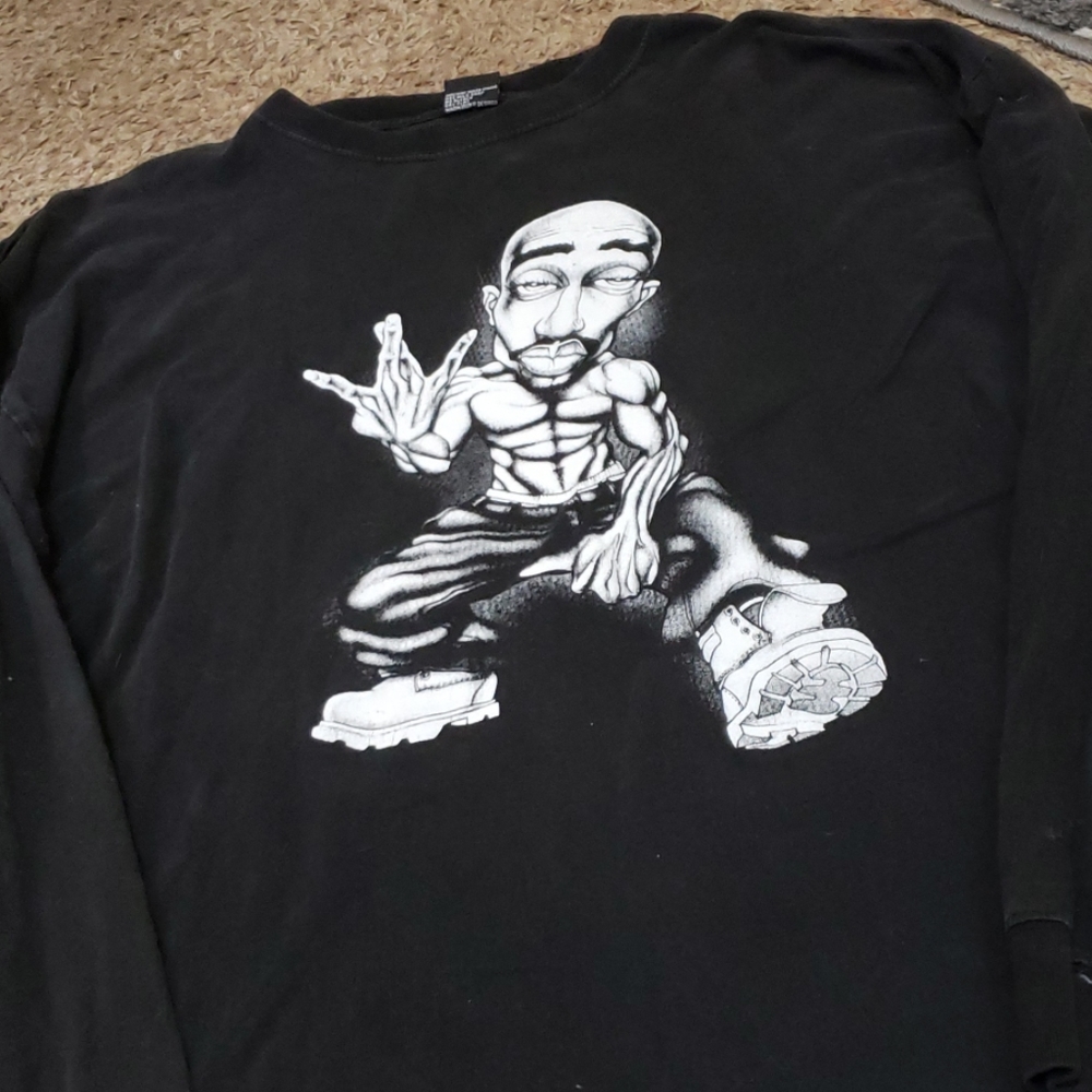 2 pac shirt